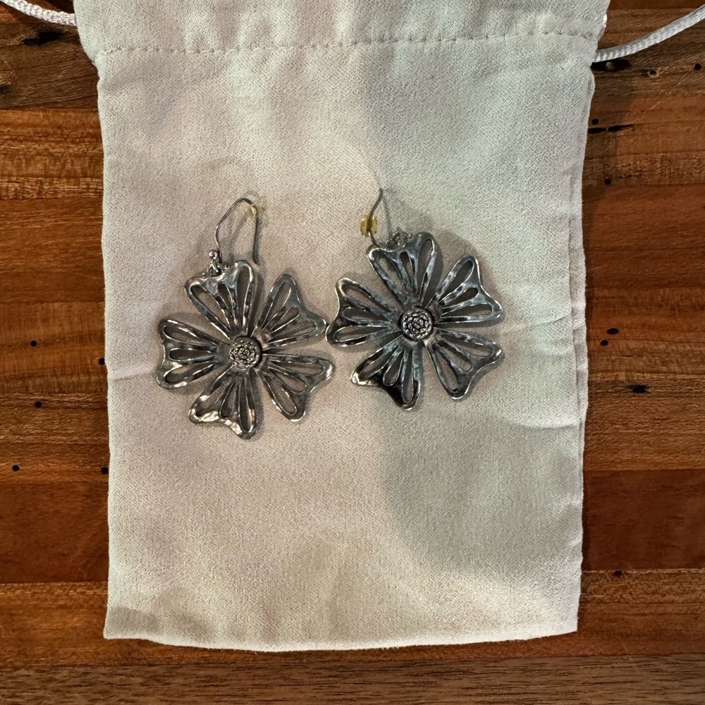 Lucky Brand Silver Floral Stud Earrings